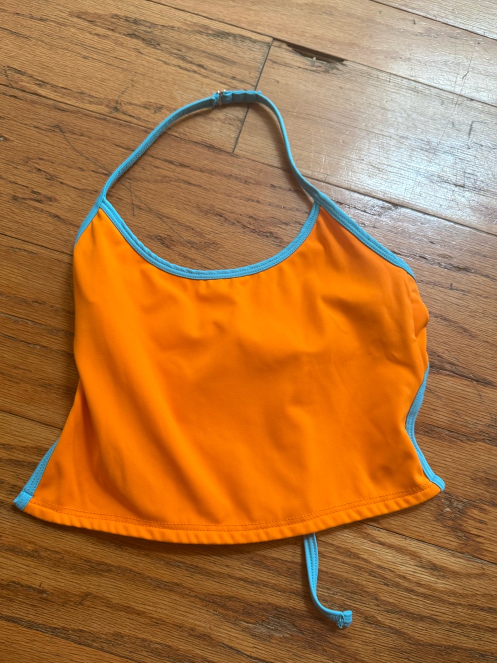 NWOT Tiger Friday Mira Boulevard Crop Top with Light Blue Trim AXS